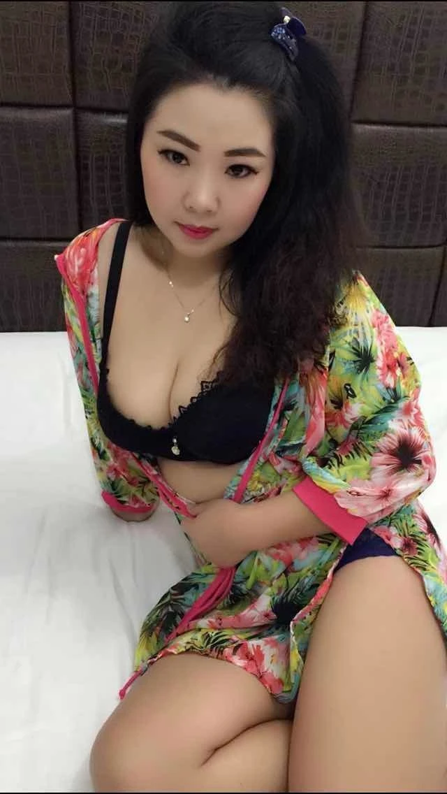 Co Co Singapore – Singaporean escort in Colombo — 2 / 6