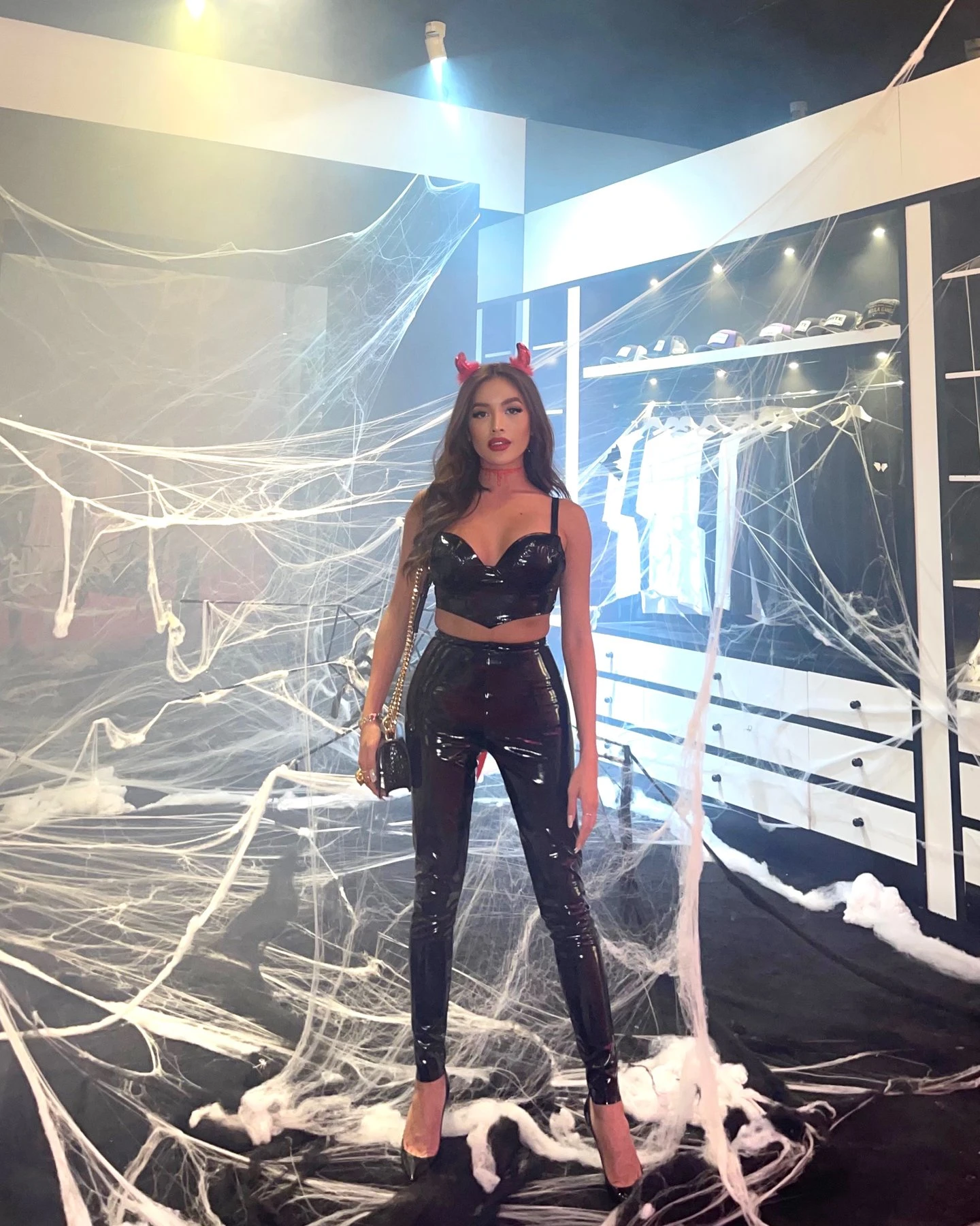 ASSIAN HOTTIE is back – Spanish escort in Monaco — 4 / 30