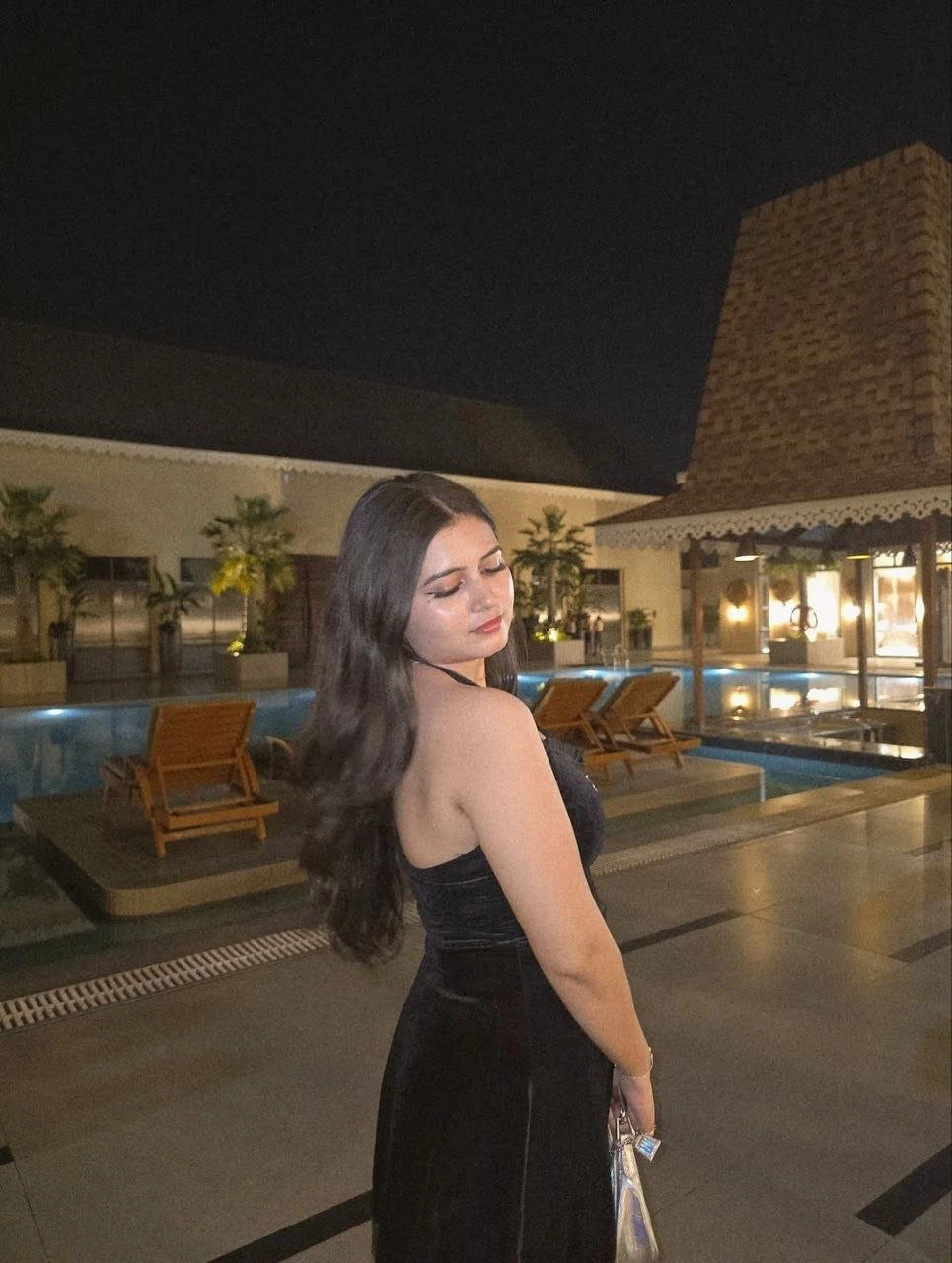 Angel – Indian escort in Hyderabad — 3 / 6
