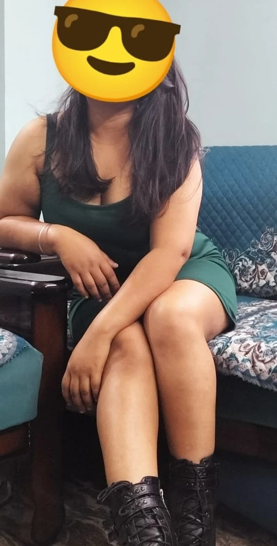 Jia Sharma – Indian escort in New Delhi — 4 / 7
