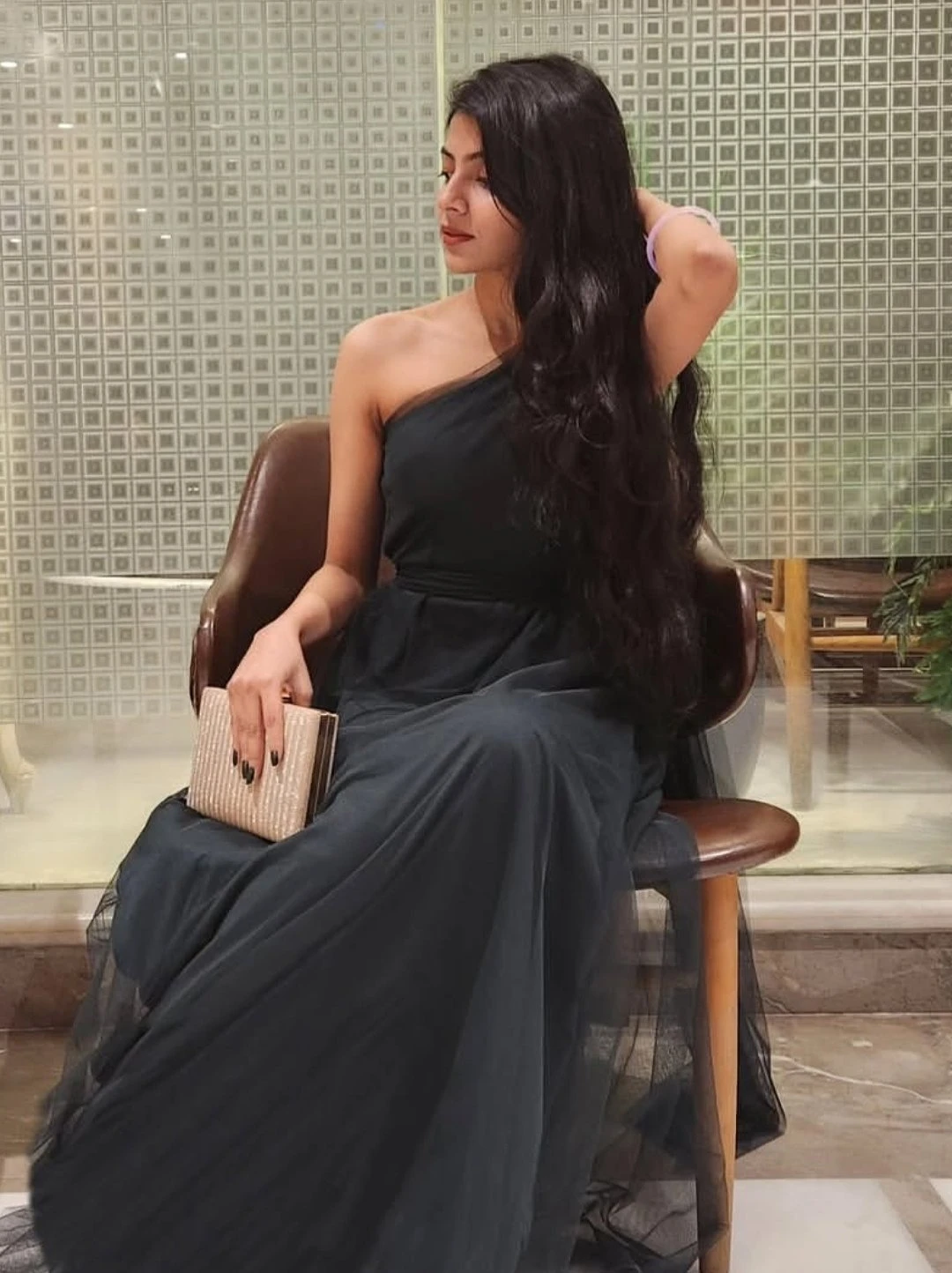Nisha – Indian escort in New Delhi — 3 / 4