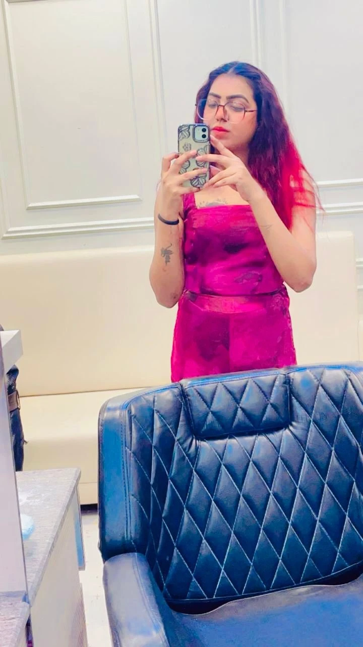 Jasleen – Indian escort in Jaipur — 5 / 9