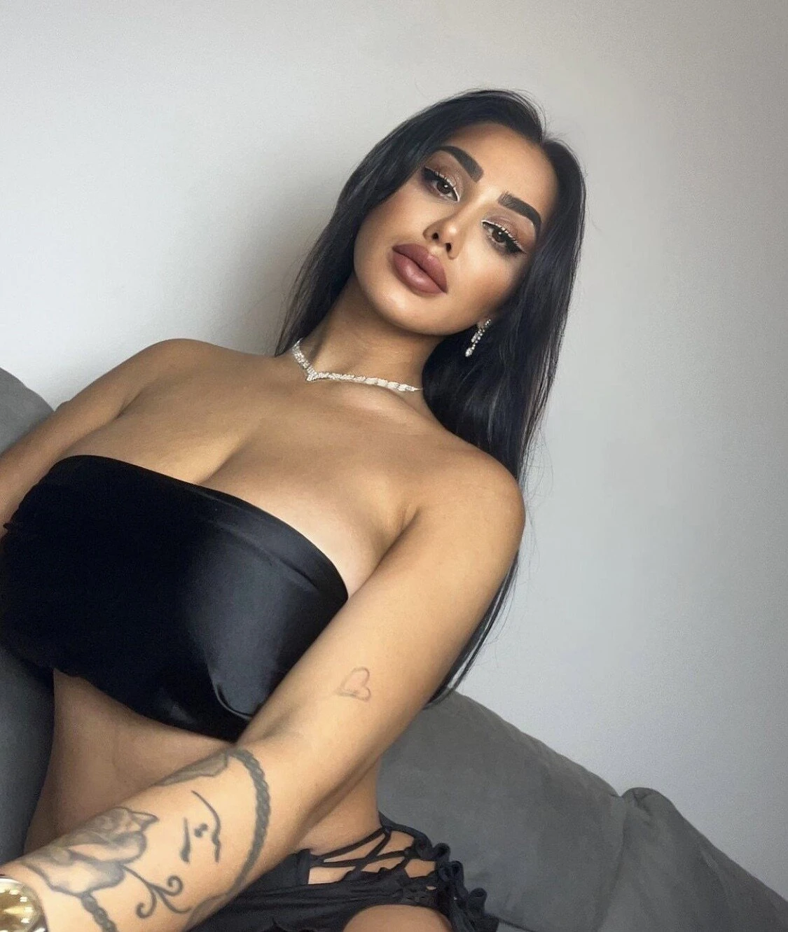 Rose – Lebanese escort in Beirut — 4 / 6