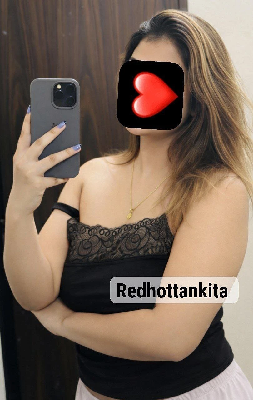 Ankita – Indian escort in Mumbai — 1 / 4
