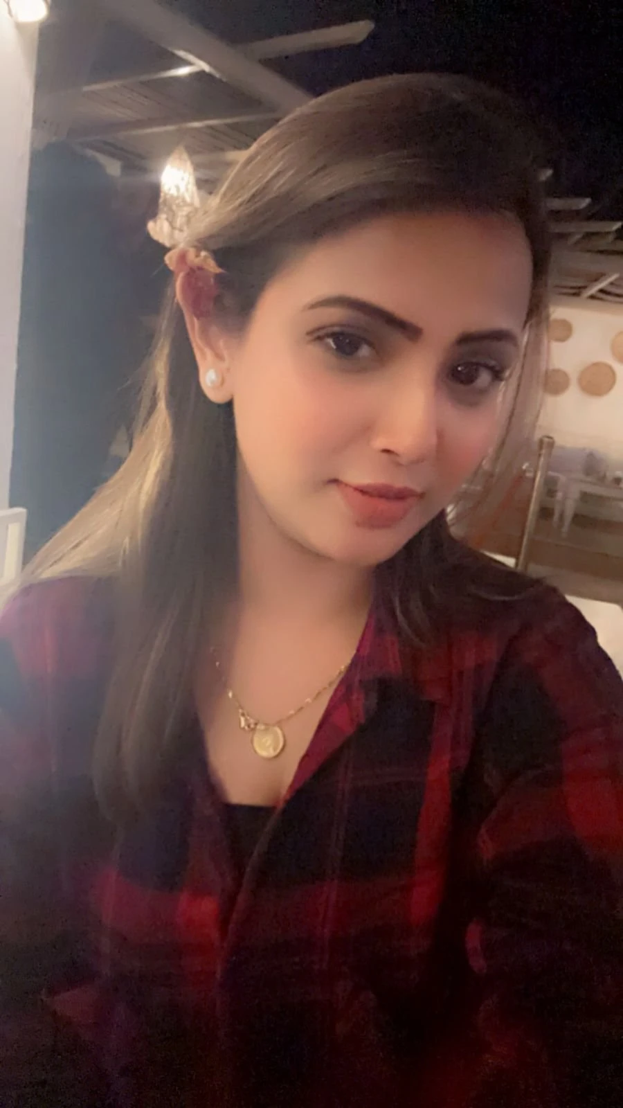 Kajal Cash on Delivery – Indian escort agency in Hyderabad — 4 / 14