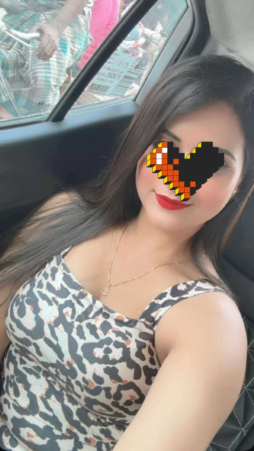 Cam Girl – Indian escort in New Delhi — 5 / 9