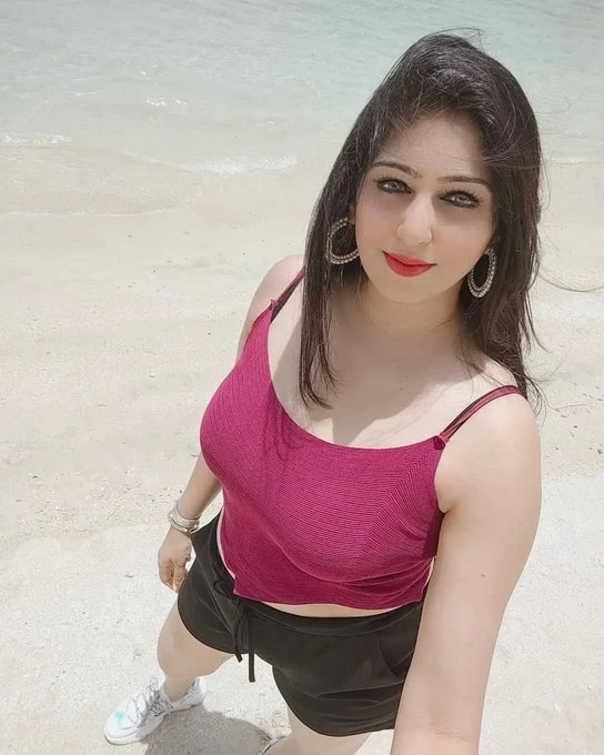 Divya Ghosh – Indian escort in Kolkata — 4 / 5