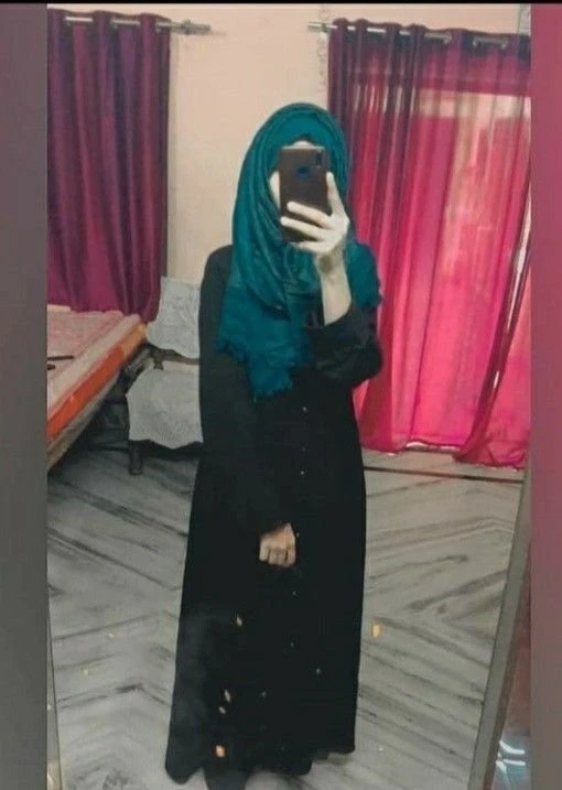 Zara – Sri Lankan escort in Colombo — 2 / 5