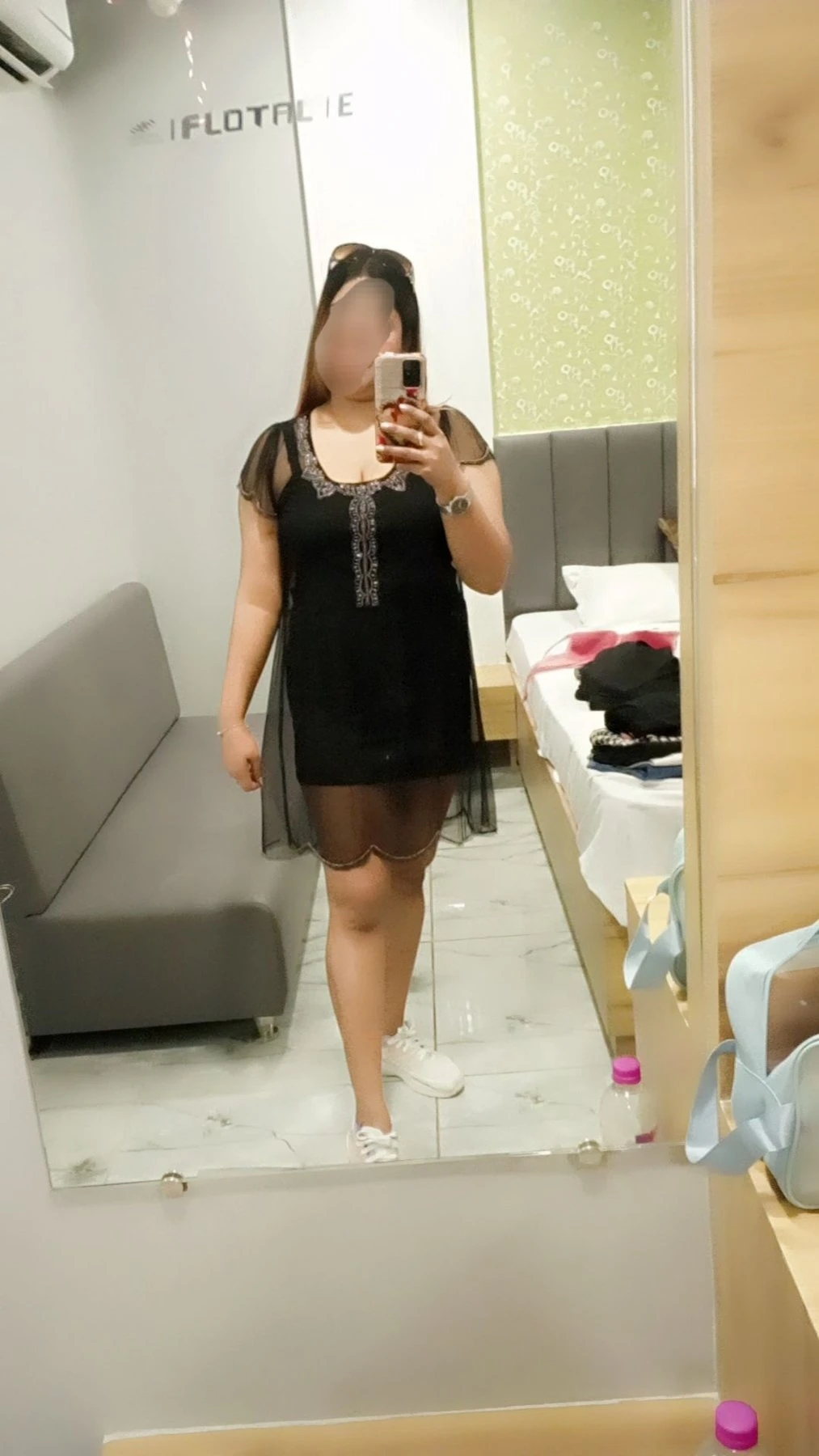 Neha🥀Cam & real meet 🥀 – Indian escort in Mumbai — 2 / 5