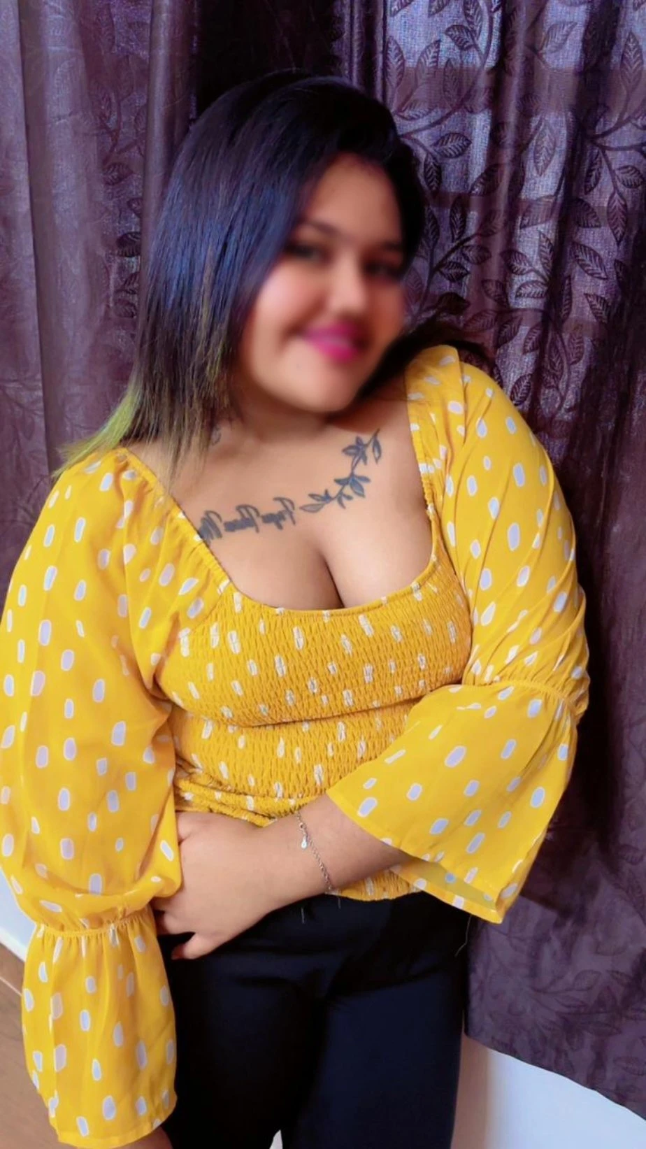 Call VIOND to Book Her 100% Verified – Indian escort in Hyderabad — 4 / 5