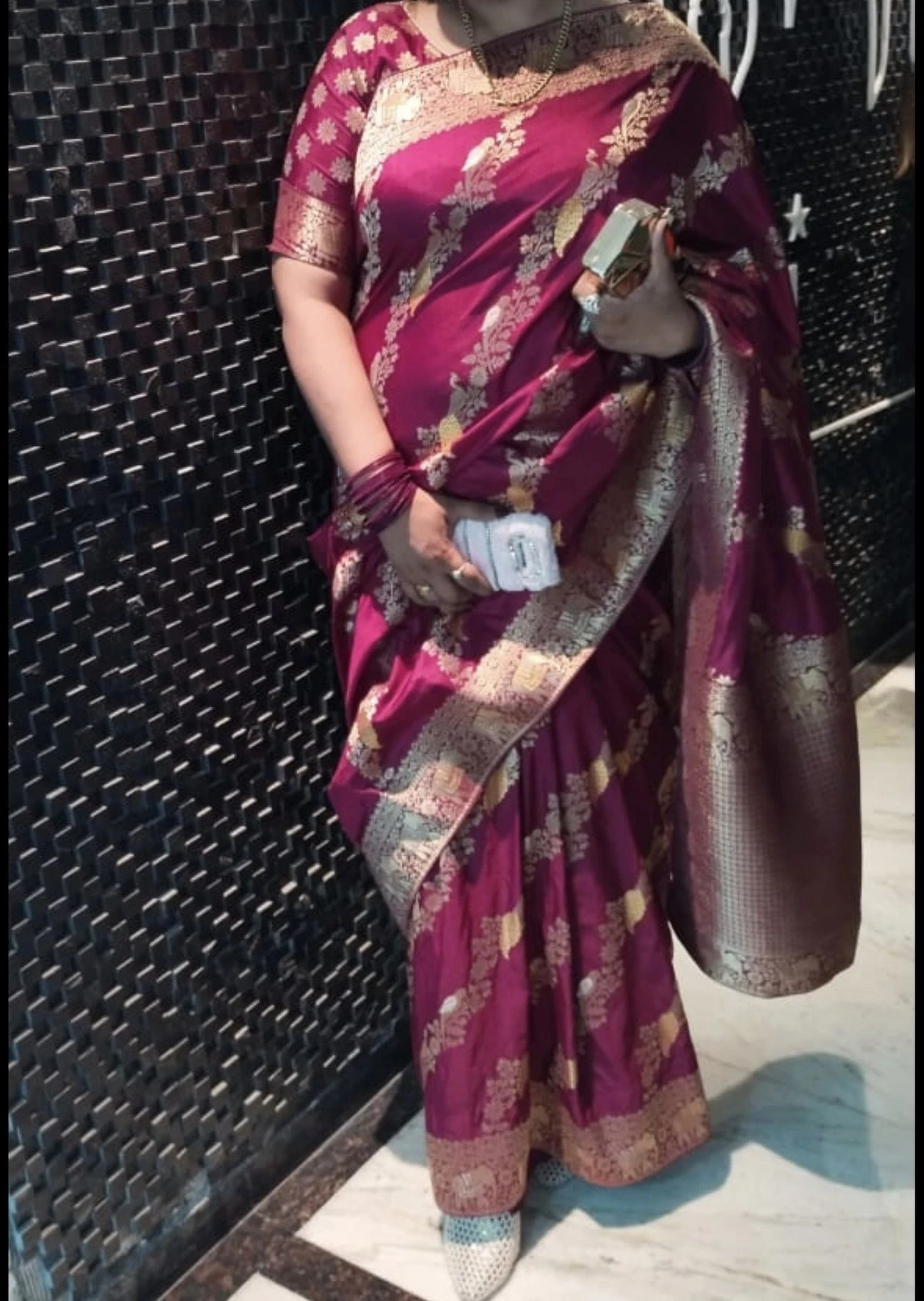 Shweta Sharma indepndent married lady – Indian escort in New Delhi — 4 / 16