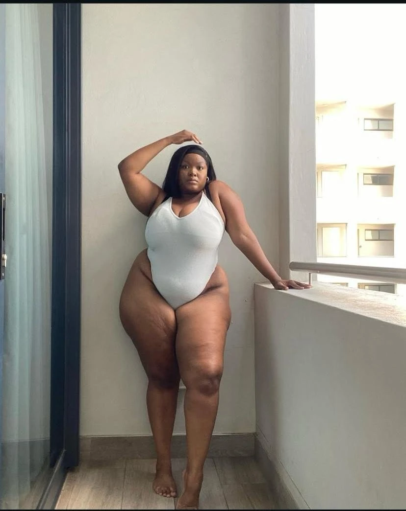 Tracy – Ugandan escort in Beirut — 3 / 4