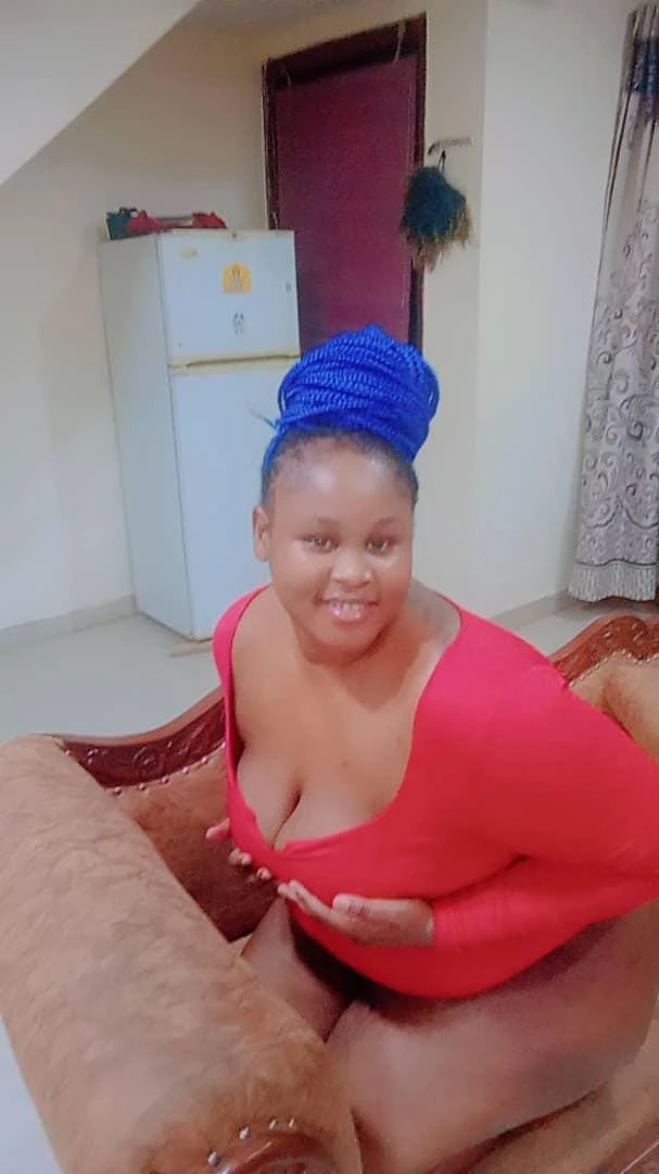 Mia – South African escort in Surat — 2 / 6