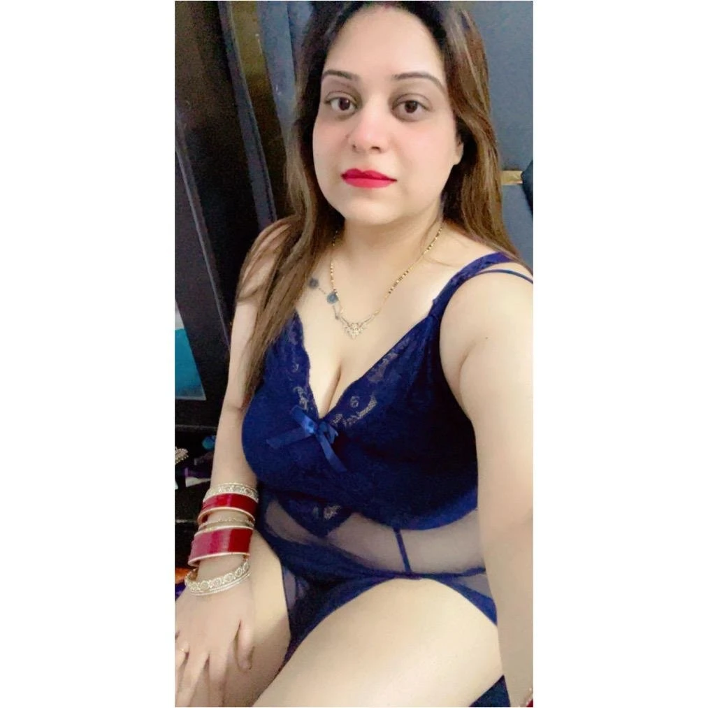 Independent Round B Ooby Busty🤩 – Indian escort in Indore — 4 / 9