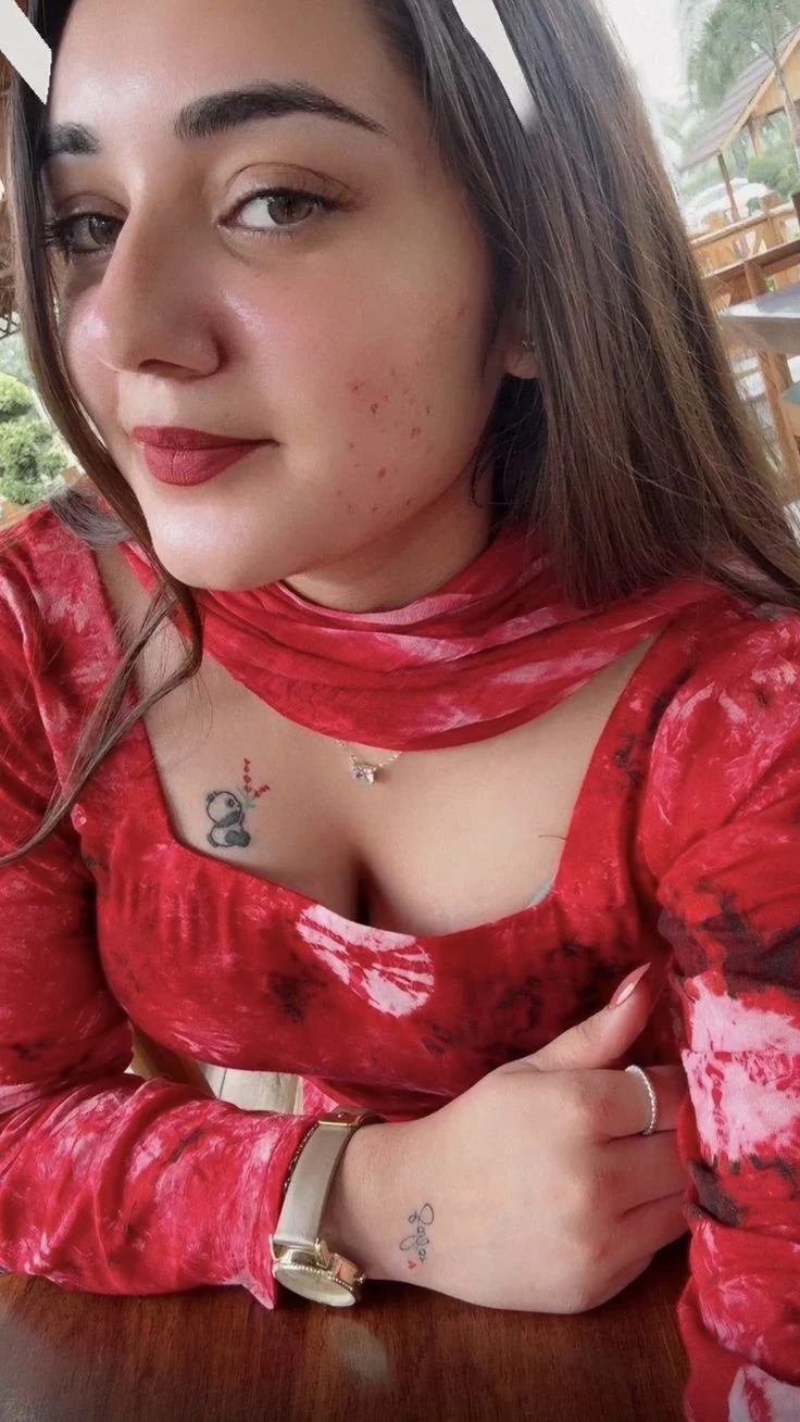 Riya – American escort in Hyderabad, Escort, Hyderabad