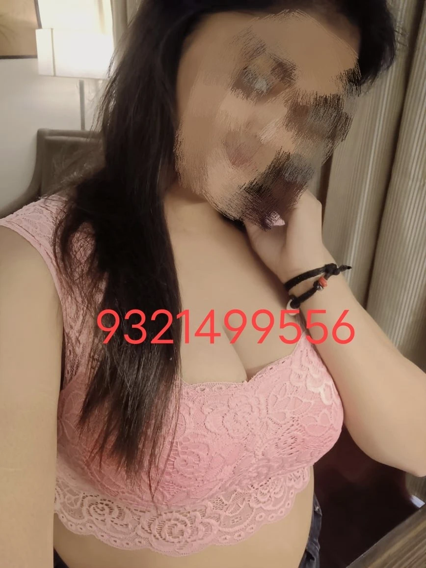 Diya Cam Show and Real Independent – Indian escort in Mumbai — 3 / 6