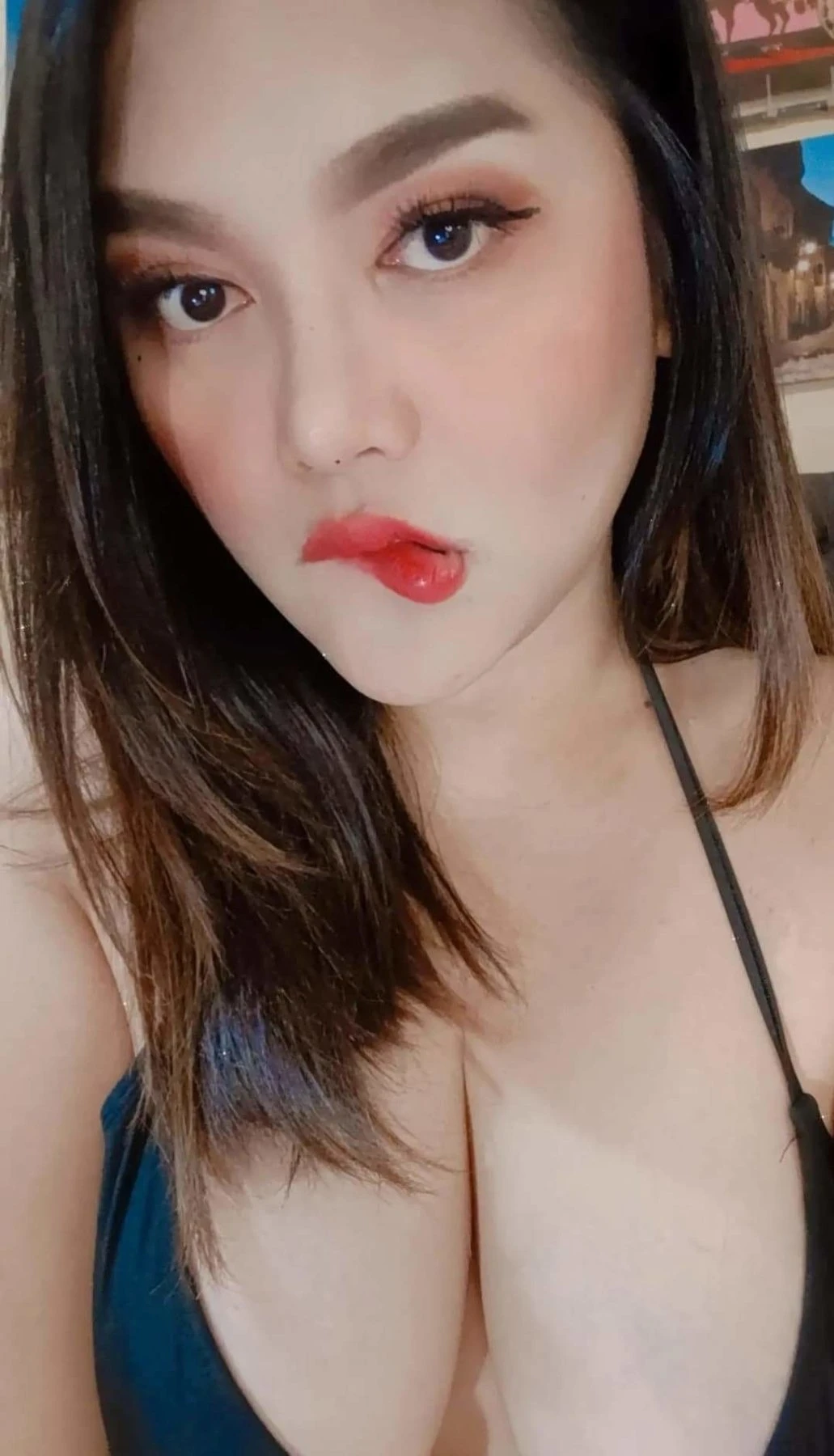 Voluptuous body – Singaporean escort in Macao — 4 / 23