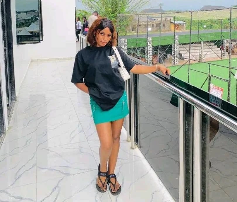 Lina – Nigerien escort in Abidjan — 3 / 6