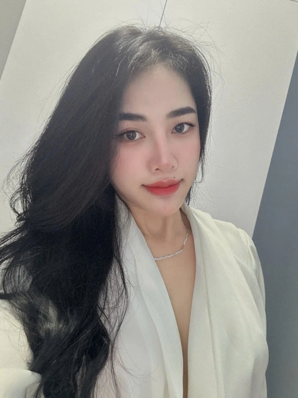Kane – Vietnamese escort in Ho Chi Minh City — 19 / 22