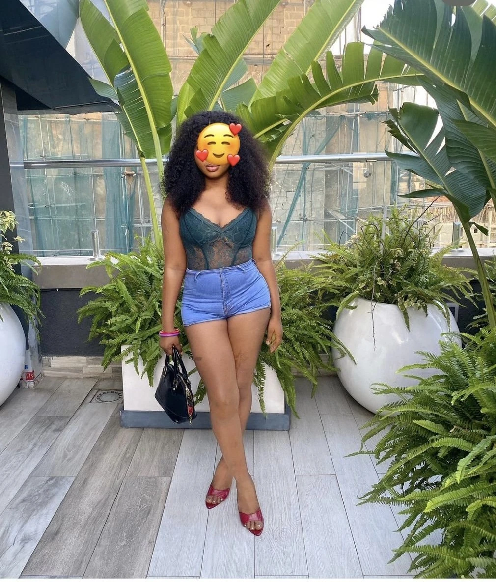 Diana – Nigerian escort in Lomé — 2 / 5