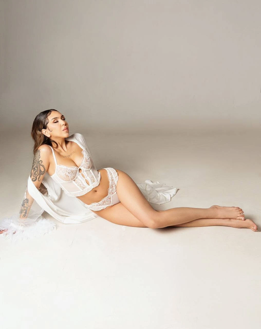 Katya 🤍 – Russian escort in Beirut — 13 / 14