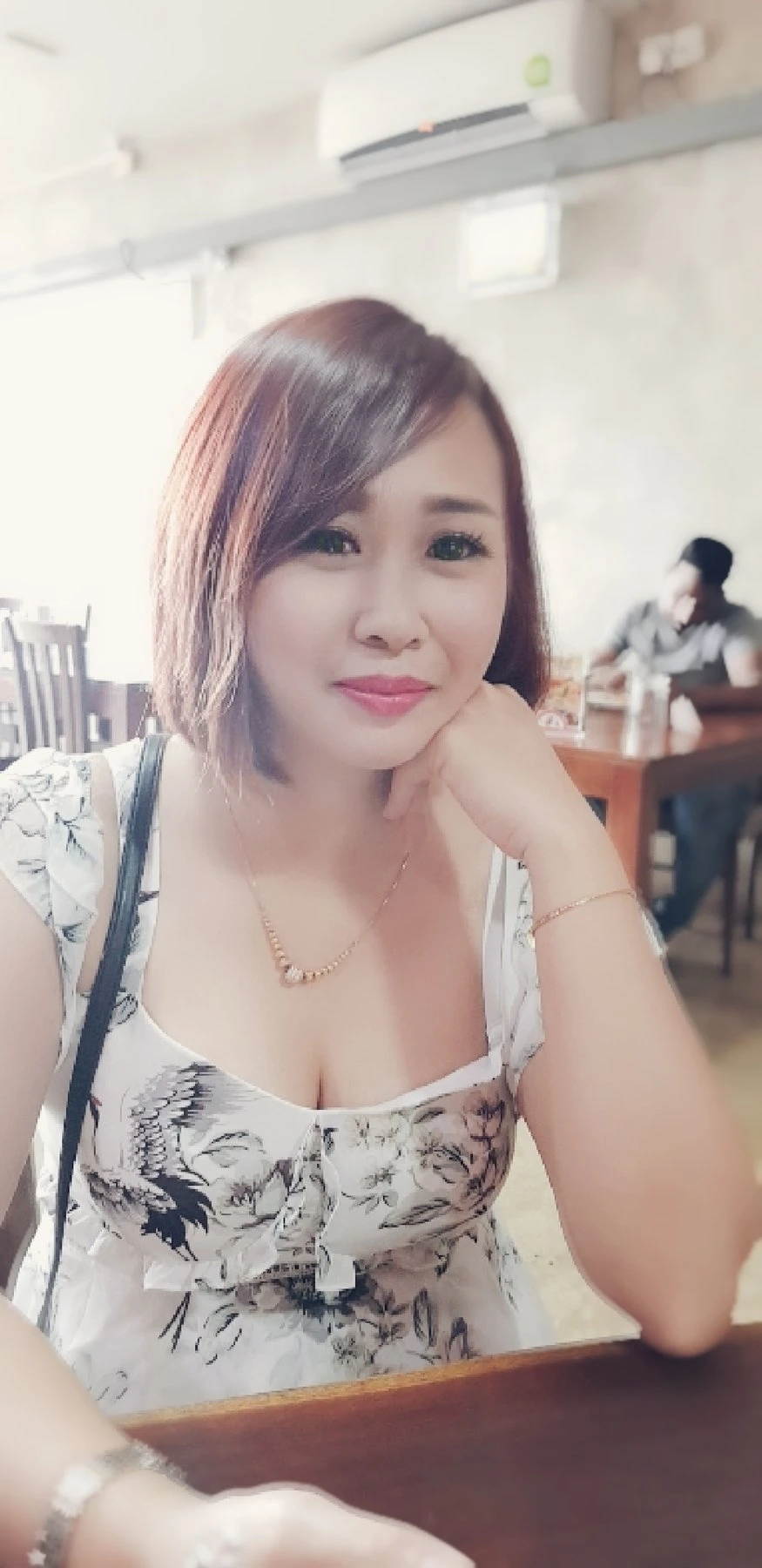 Nana – Vietnamese escort in Colombo — 4 / 6