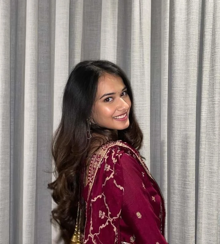 Enjoy Intimate Call Girl Escorts Service – Indian escort in Hyderabad — 3 / 5