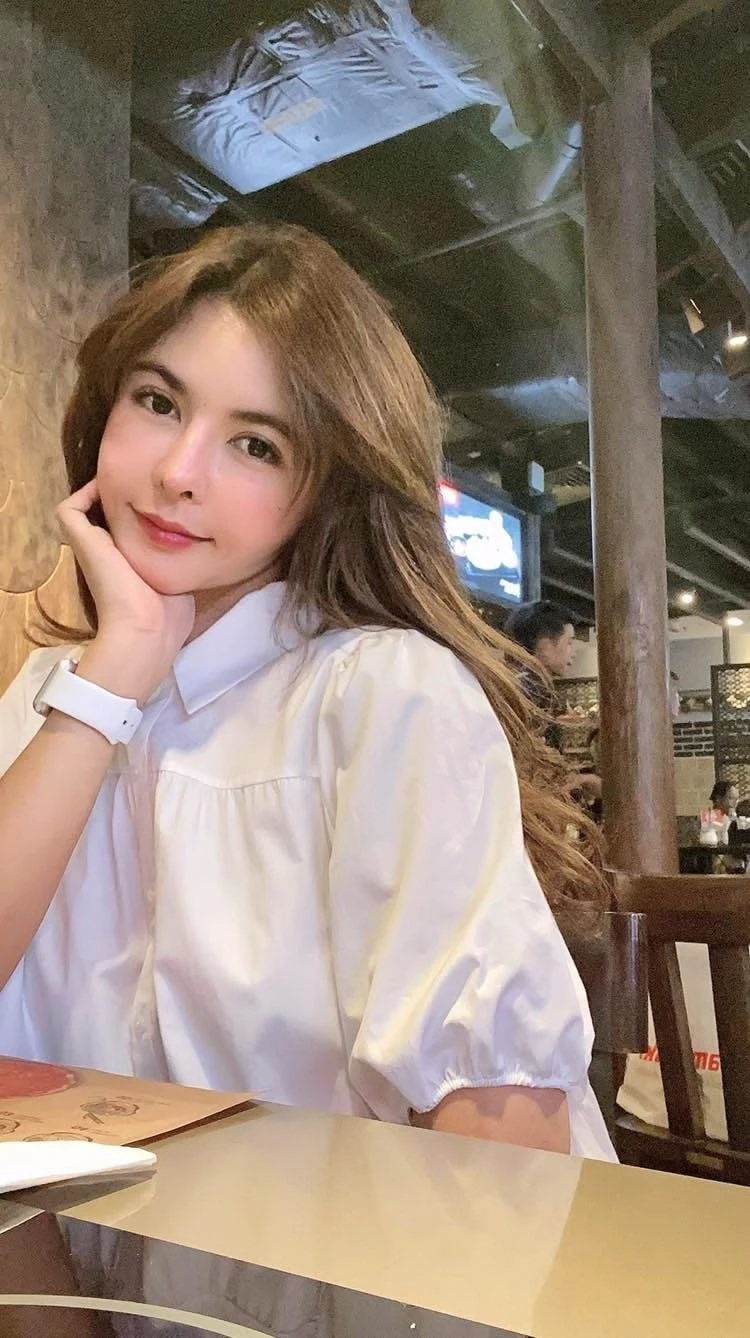 Bella ( independent ) – Japanese escort in Mumbai — 11 / 15