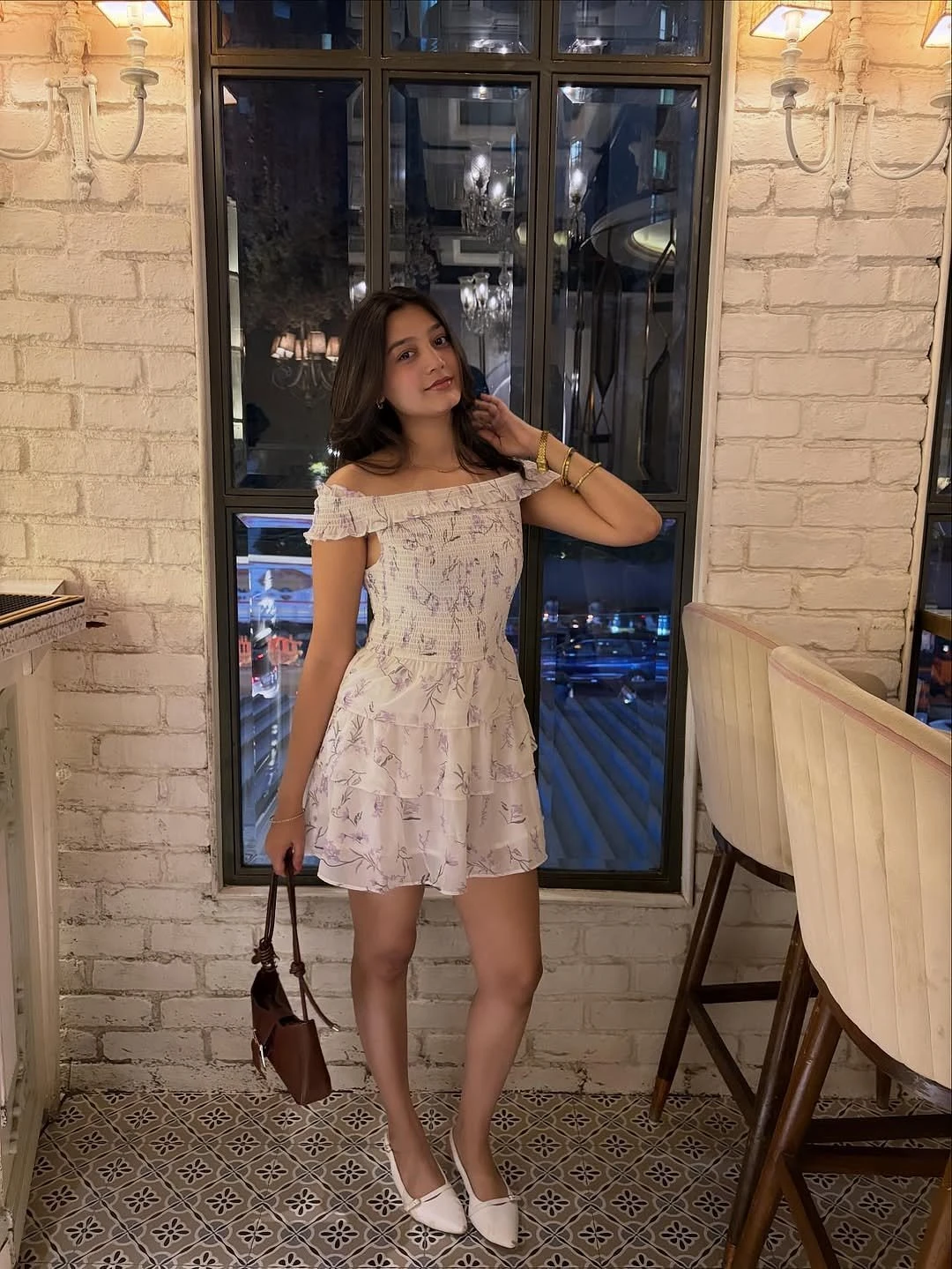 Harshitha C – Indian escort in Visakhapatnam — 2 / 4
