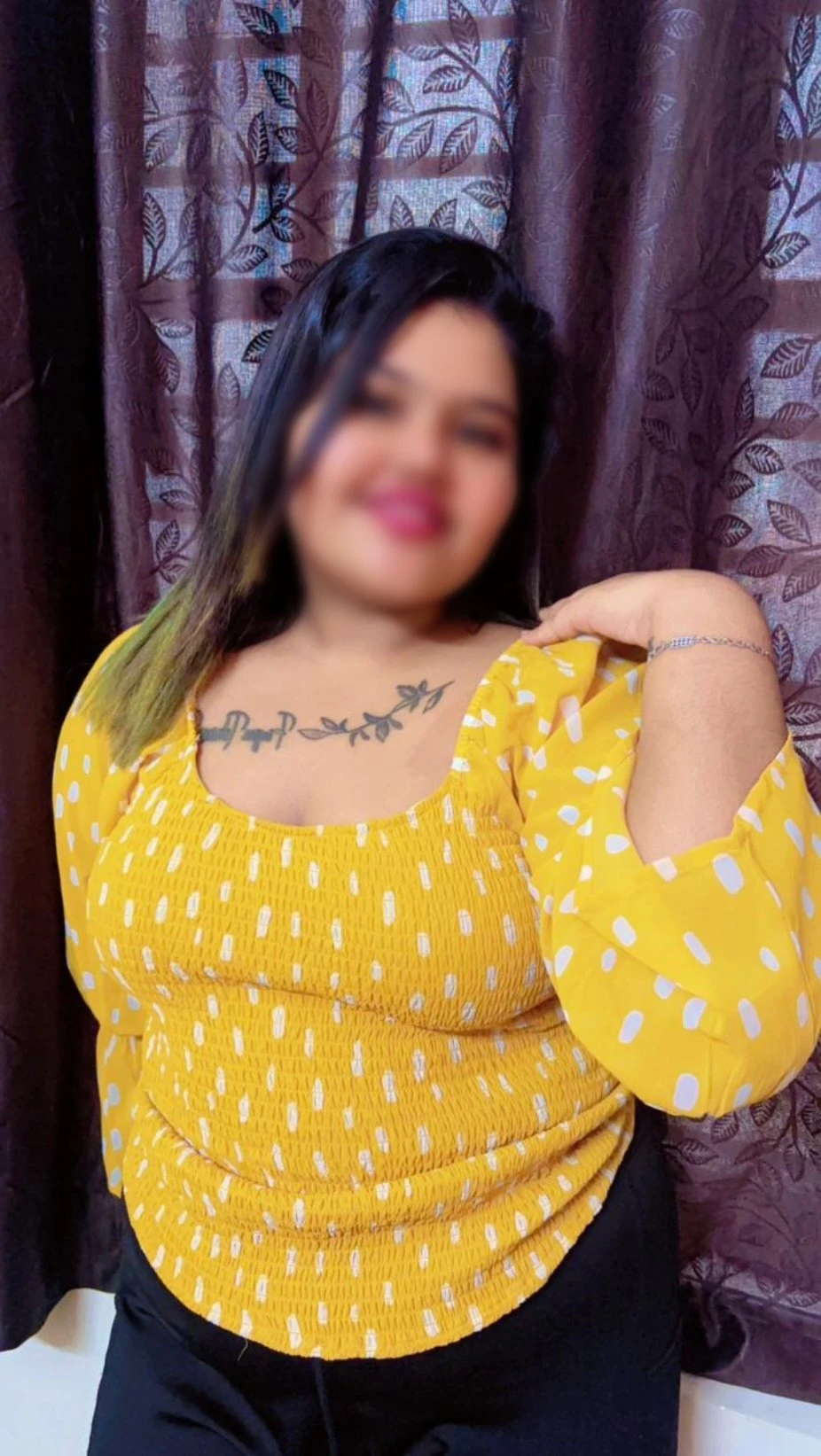 Call VIOND to Book Her 100% Verified – Indian escort in Hyderabad — 2 / 5