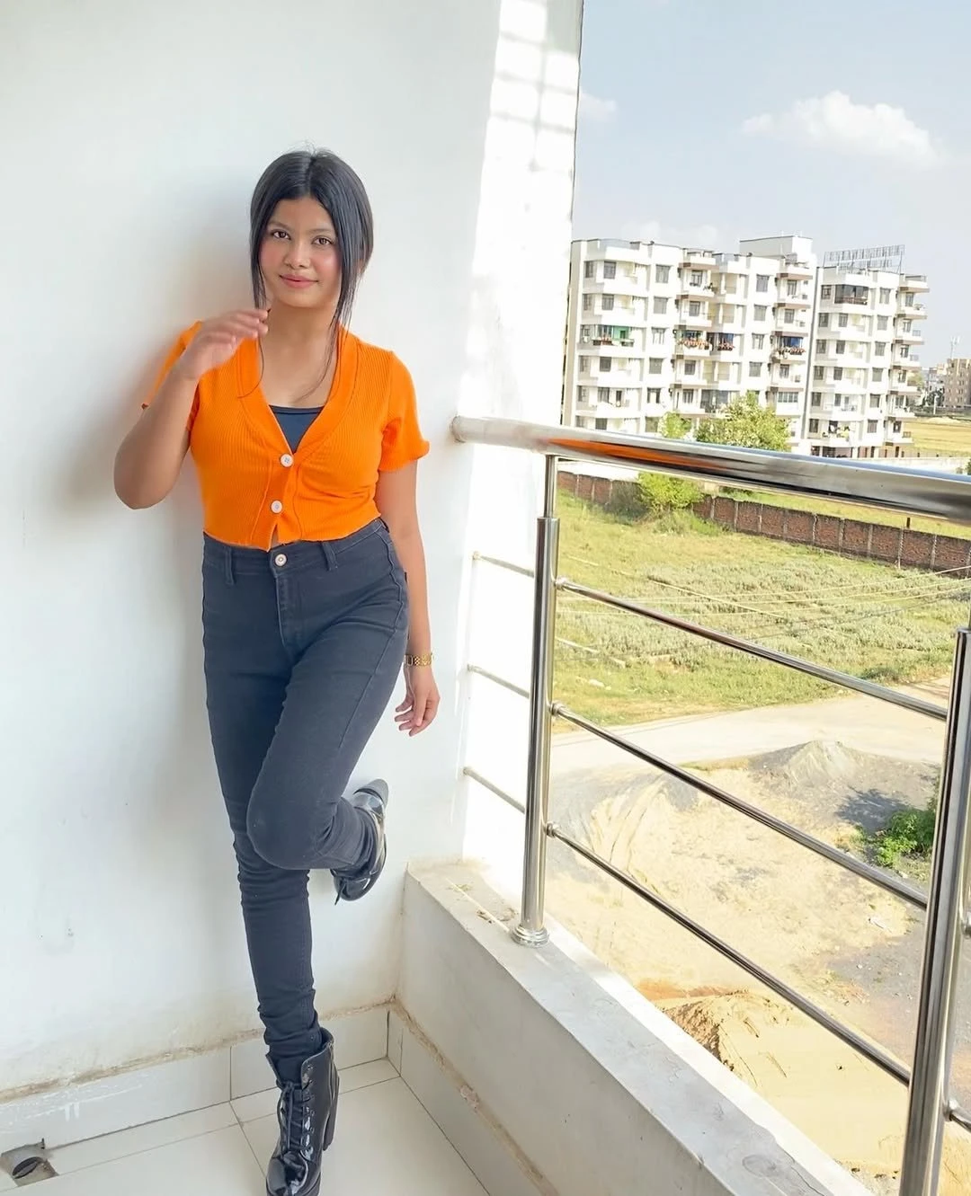 Real Service Cash Payment Verified Girl – Indian escort in Kolkata — 8 / 9