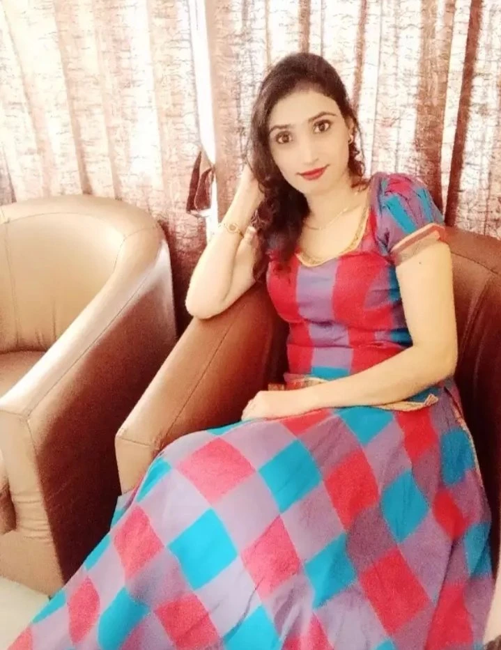 Ishika Genuine Cash Payment Services – Indian escort in Kolkata — 3 / 5
