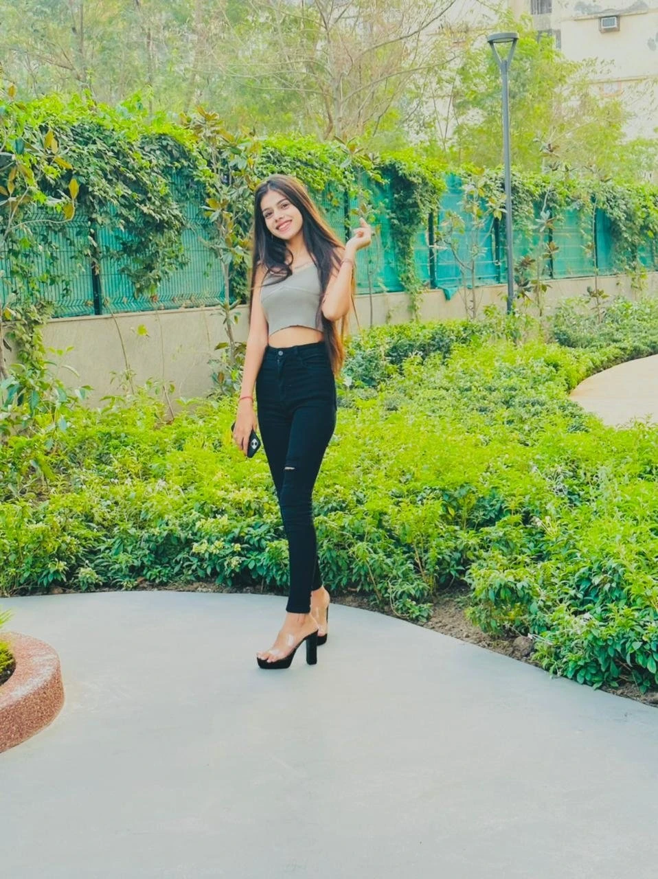 Inaya – Indian escort in Mumbai — 2 / 4