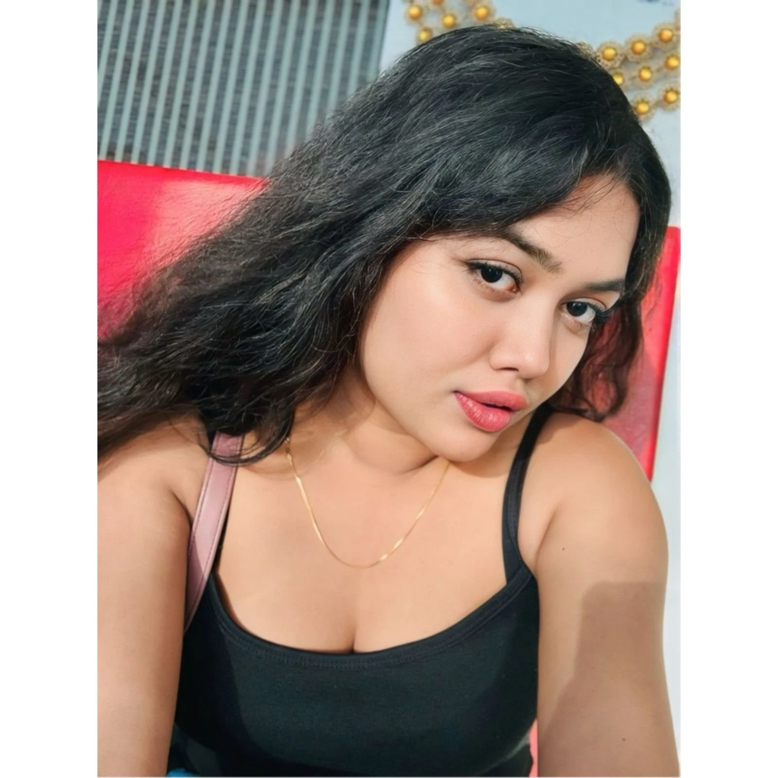 Ananya Sanyal – Indian escort in Mumbai — 2 / 5
