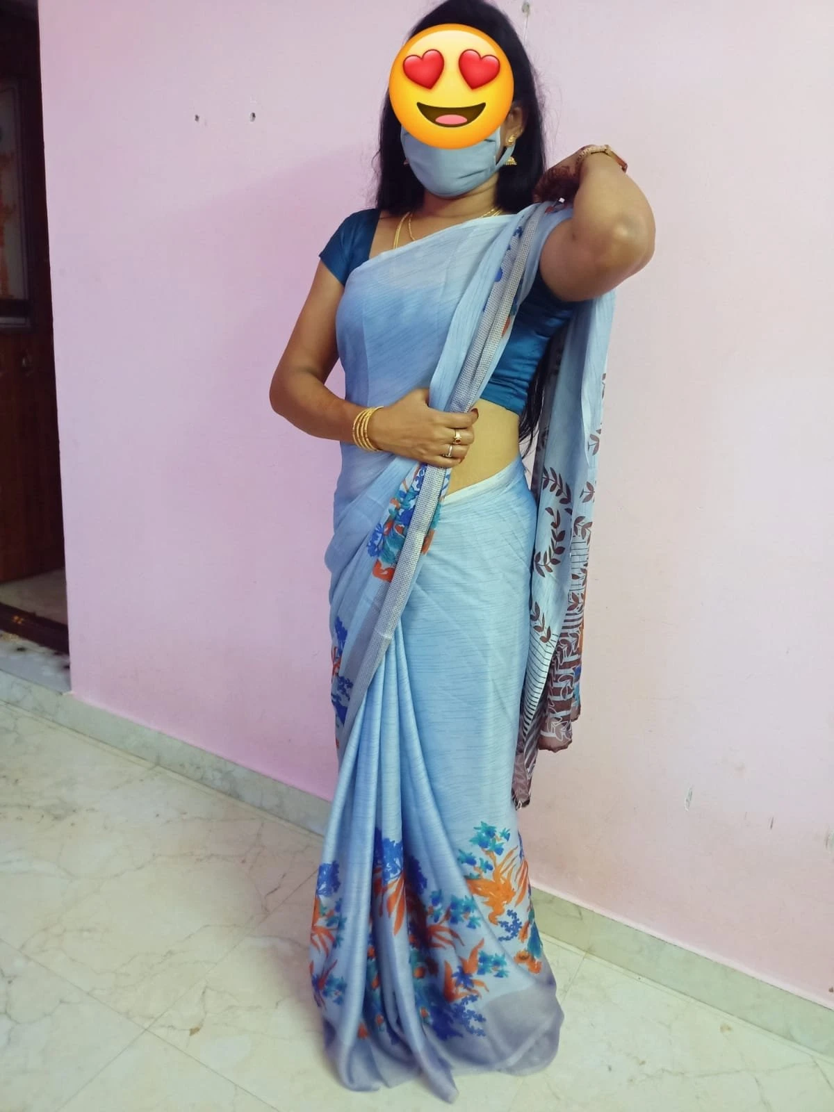 Rekhanaidu video call available – Indian escort in Bangalore — 10 / 12