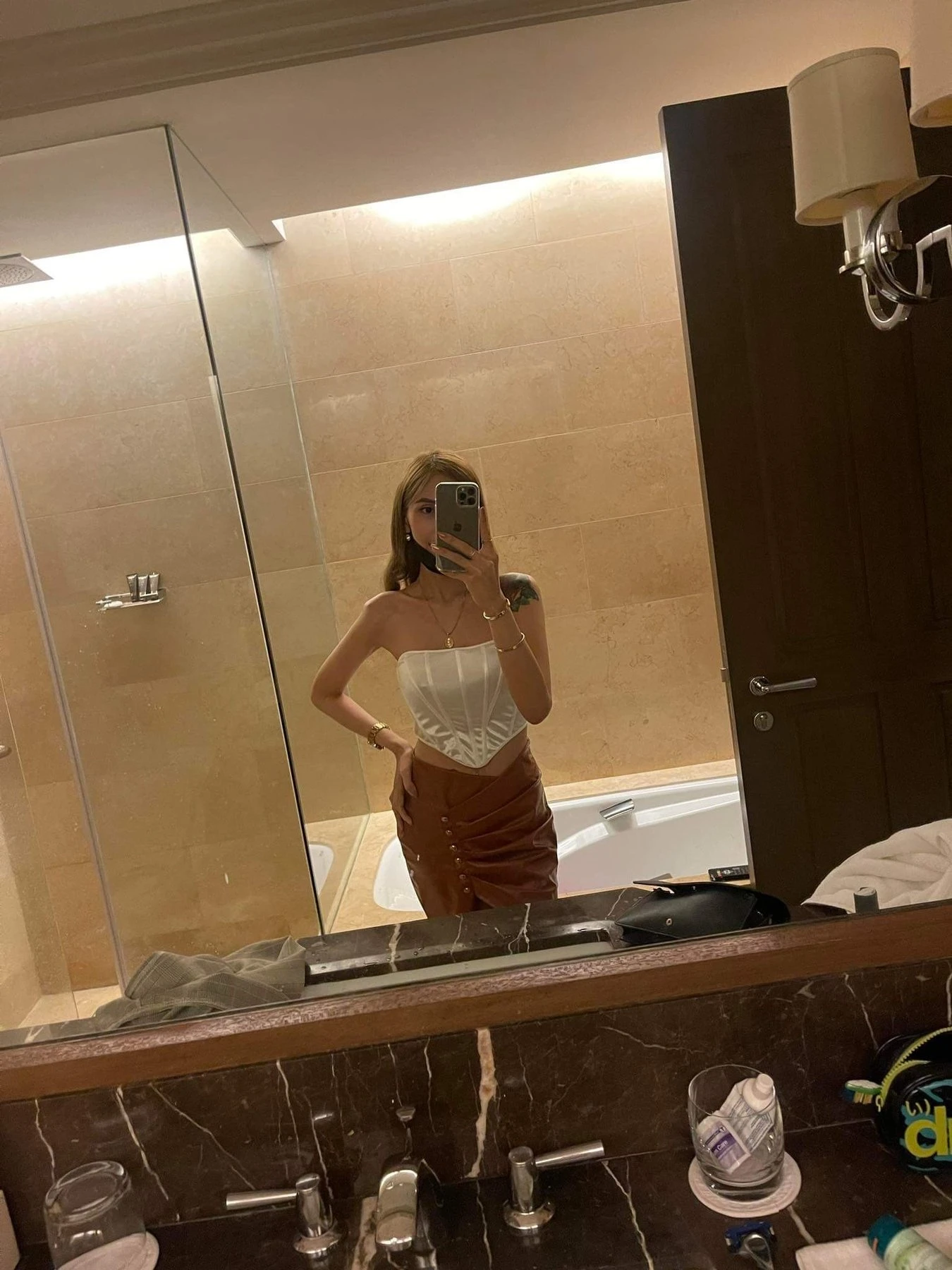Tall Cute Petite Anal Vaginal Fuckgirl – Malaysian escort in Chennai — 11 / 29