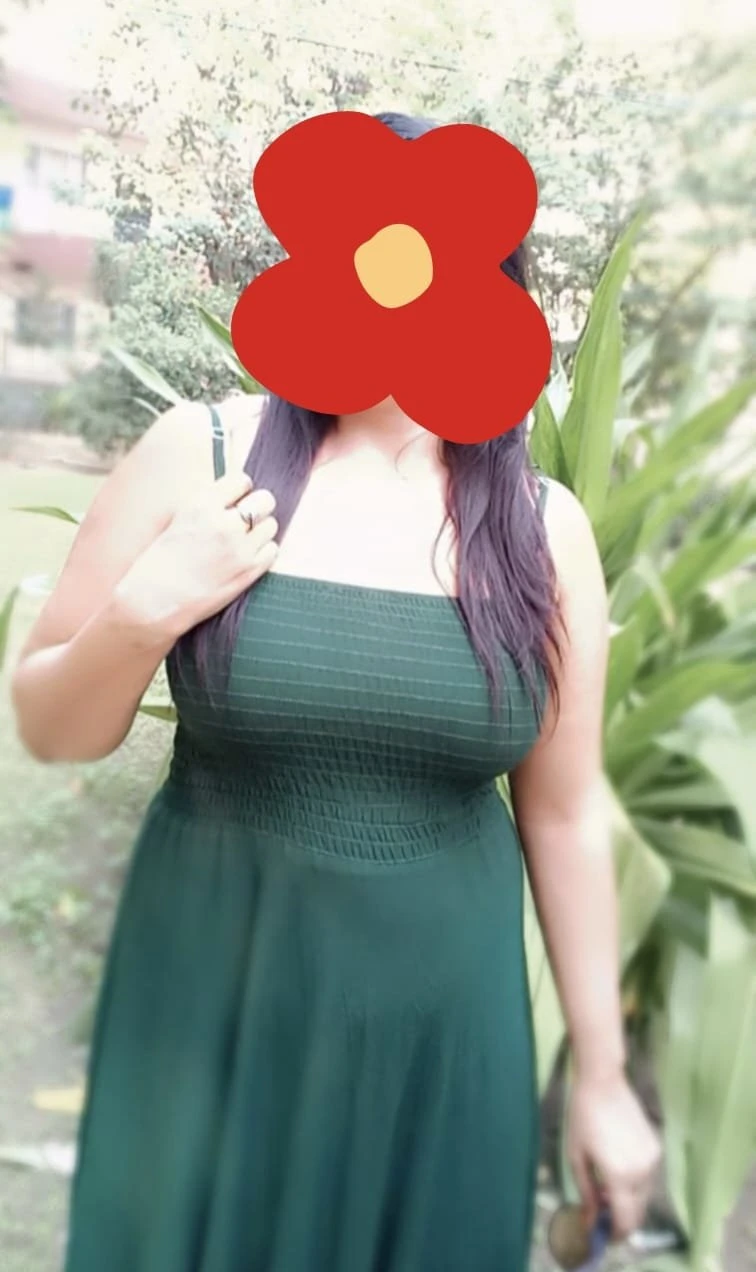 SUHANI ESCORT FOR CAM & MEET – Indian escort in Gurgaon — 2 / 4