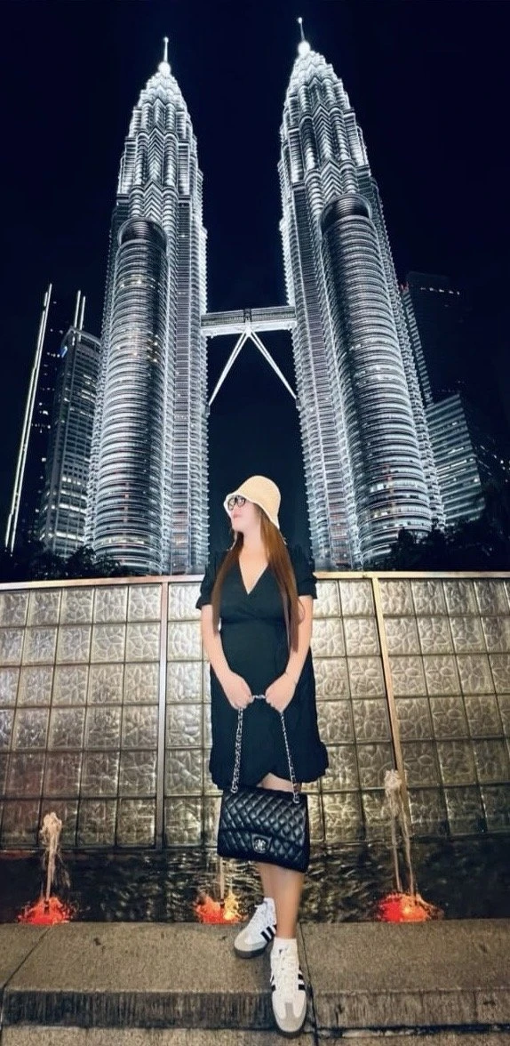 FlirtatiousSiobe – Filipino escort in Noida — 6 / 7