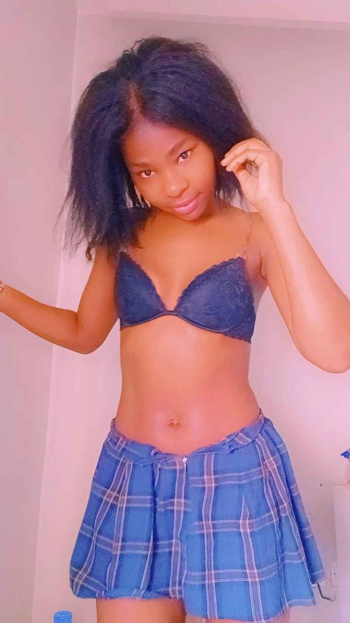 Blackqueenforoutcallandincalls – Malian escort in Kampala — 3 / 12
