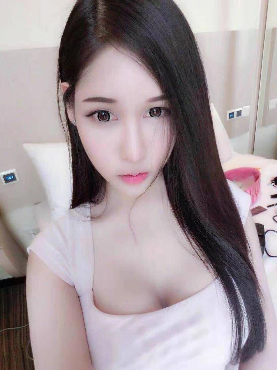 New and Sexy singapore Lady Miko – Singaporean escort in Mauritius — 7 / 11