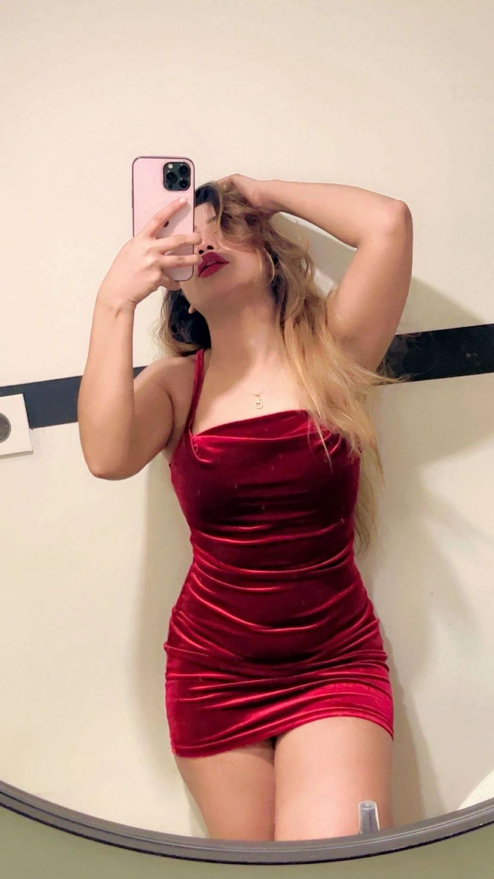 Anisha Indian Model – Indian escort in Mumbai — 6 / 8
