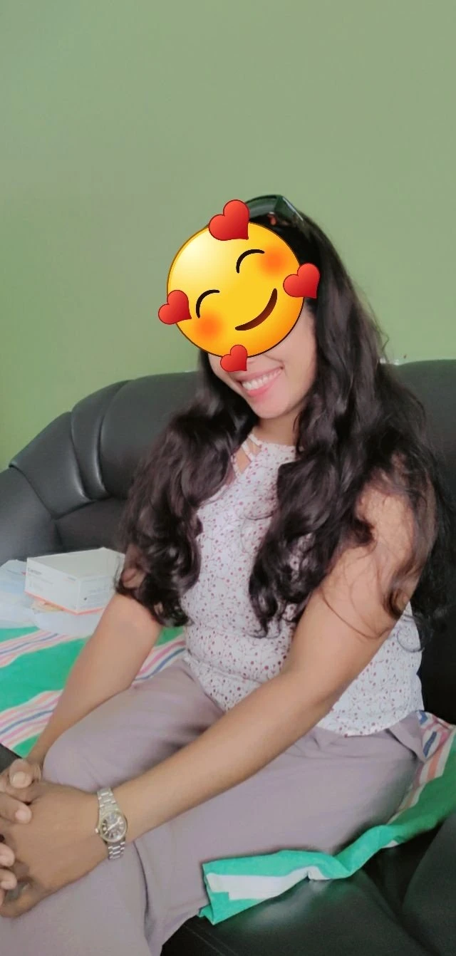 Delisha ( Happy Smile) – Sri Lankan escort in Colombo — 2 / 3