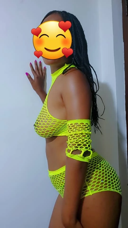 Juicy Anna Lips bouncy Booty Real meet – South African escort in Pokhara — 1 / 7