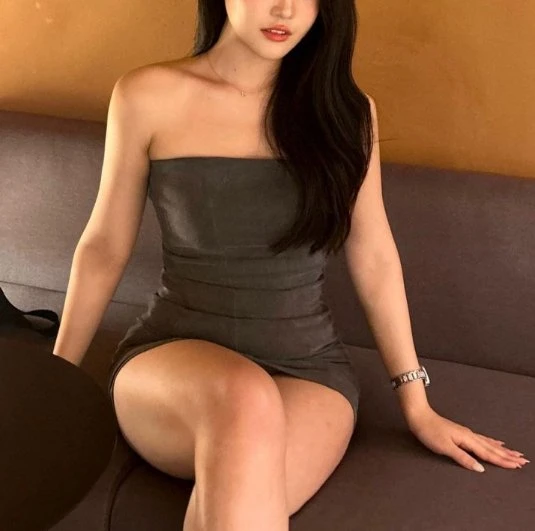Luna Korean22 – South Korean escort in Seoul — 3 / 5