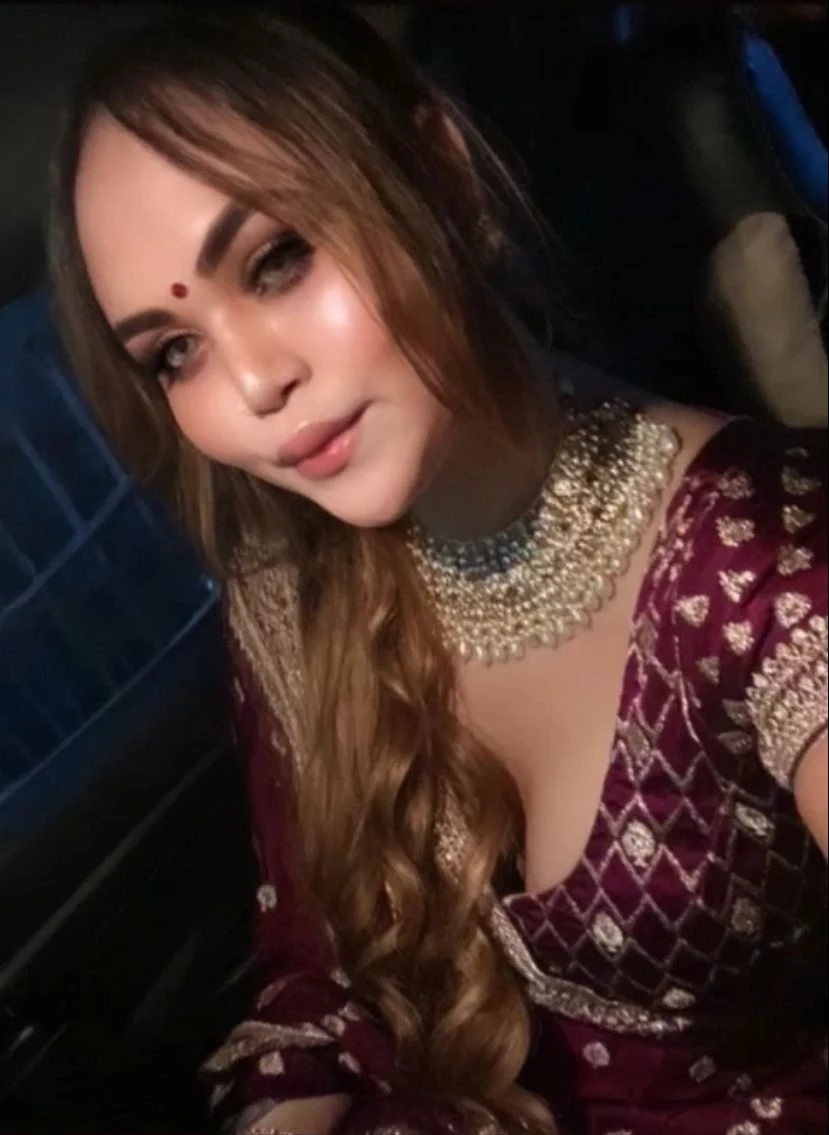 Aisha🦋çám🟢 – Indian escort in Kolkata — 12 / 18