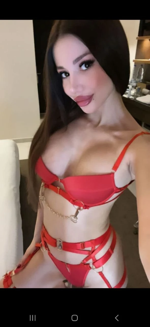 Sabrinna – Russian escort in Beirut — 2 / 5