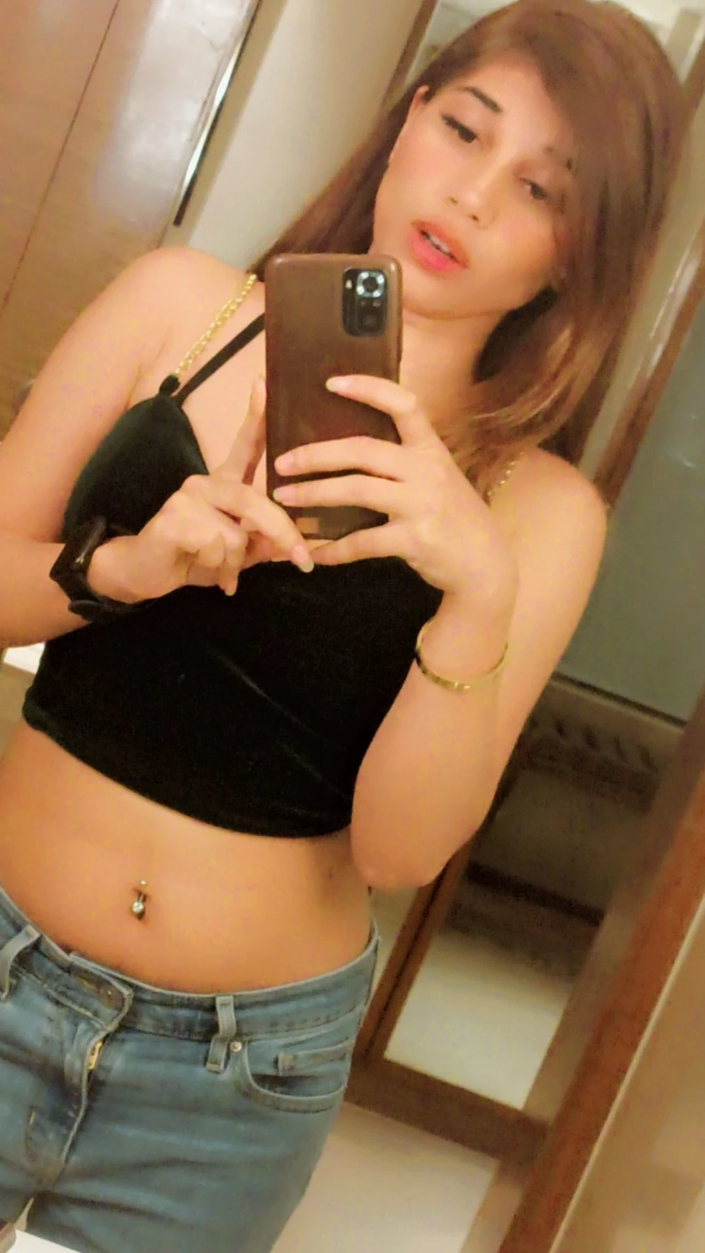 MY SELF SERVICE (CAM AND REAL)CALL ME – Indian escort in Hyderabad — 5 / 6