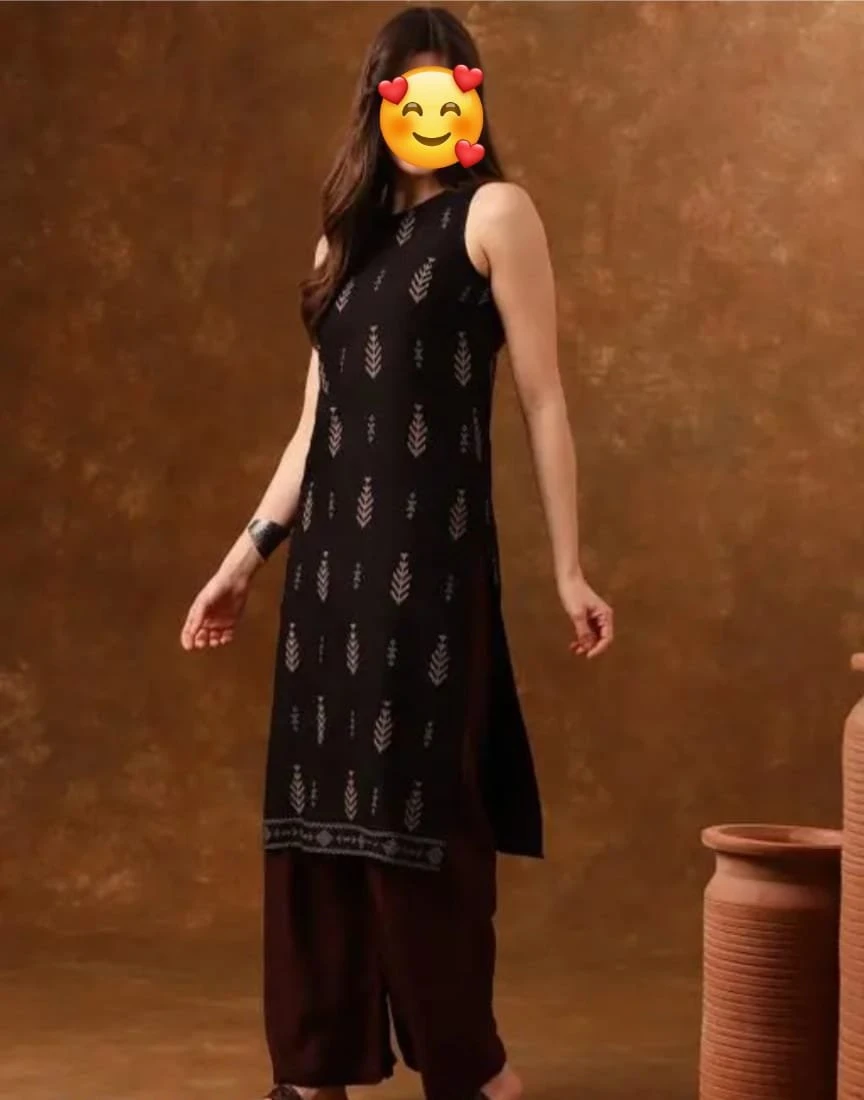 Shanvi Grace, Glamour, Private Luxury – Indian escort in Hyderabad — 4 / 5
