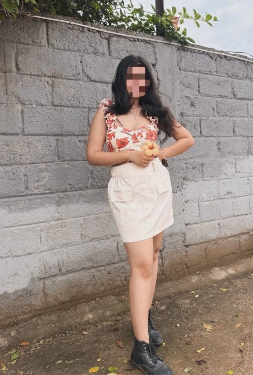 Anjali Real Meet and Cam Session – Indian escort in Ranchi — 2 / 3