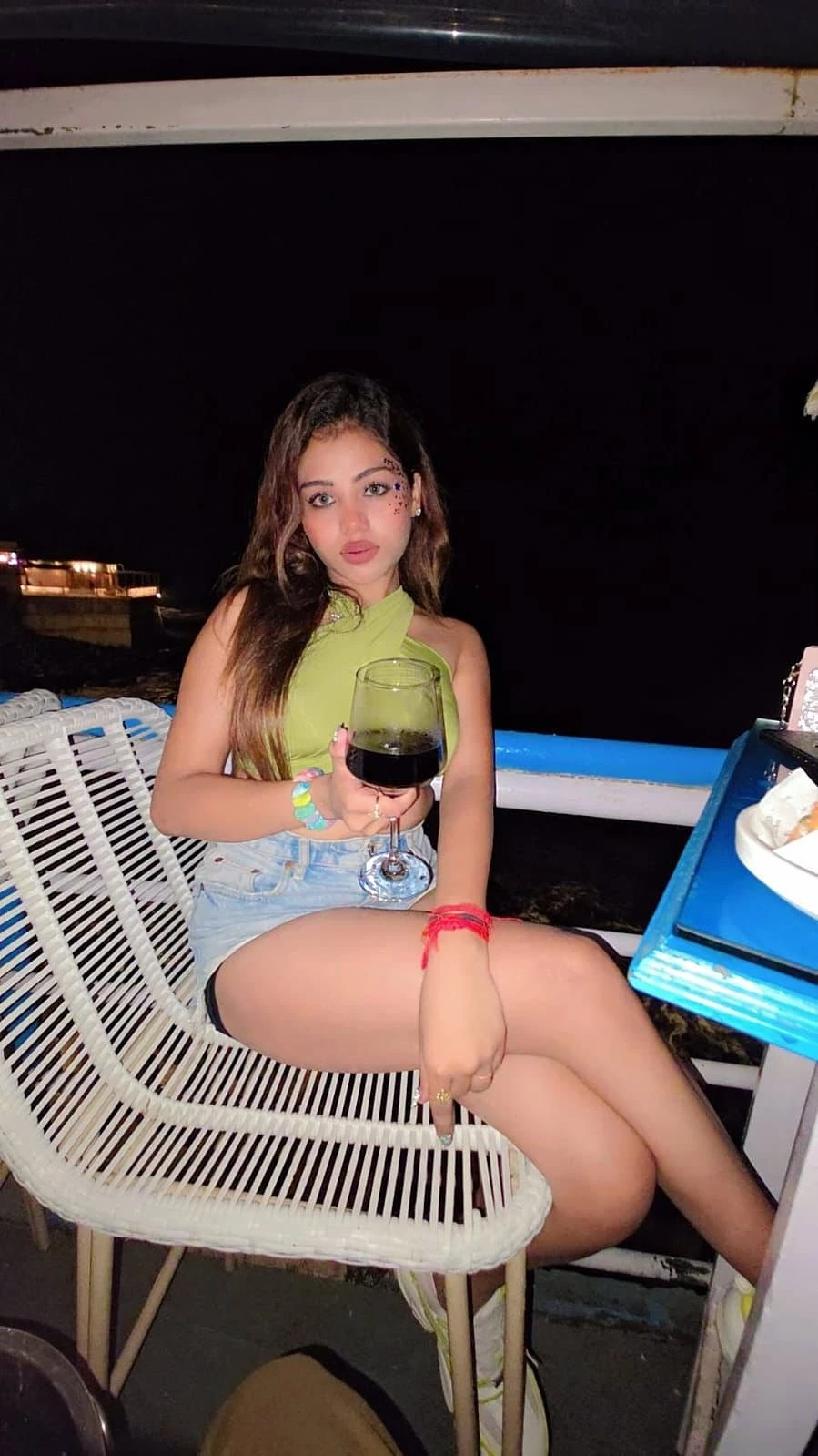 Sakshi Goel – Indian escort in New Delhi — 20 / 25